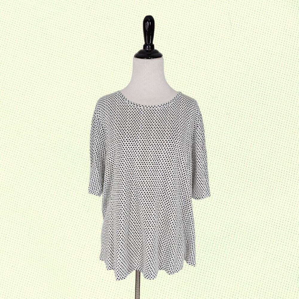 Eileen Fisher T-Shirt L White Black‎ Triangles Short Sleeves 100% Linen Crewneck